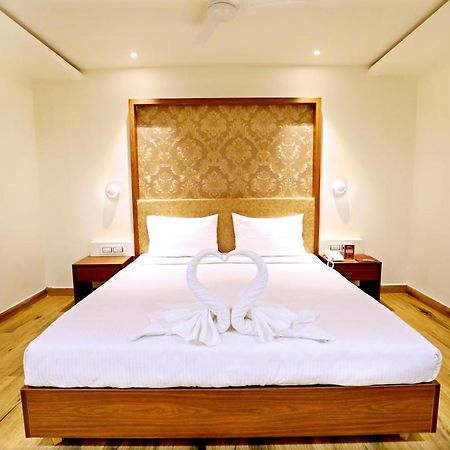 Hotel Shubham Palace Χιντεραμπάντ Εξωτερικό φωτογραφία