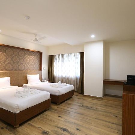 Hotel Shubham Palace Χιντεραμπάντ Εξωτερικό φωτογραφία