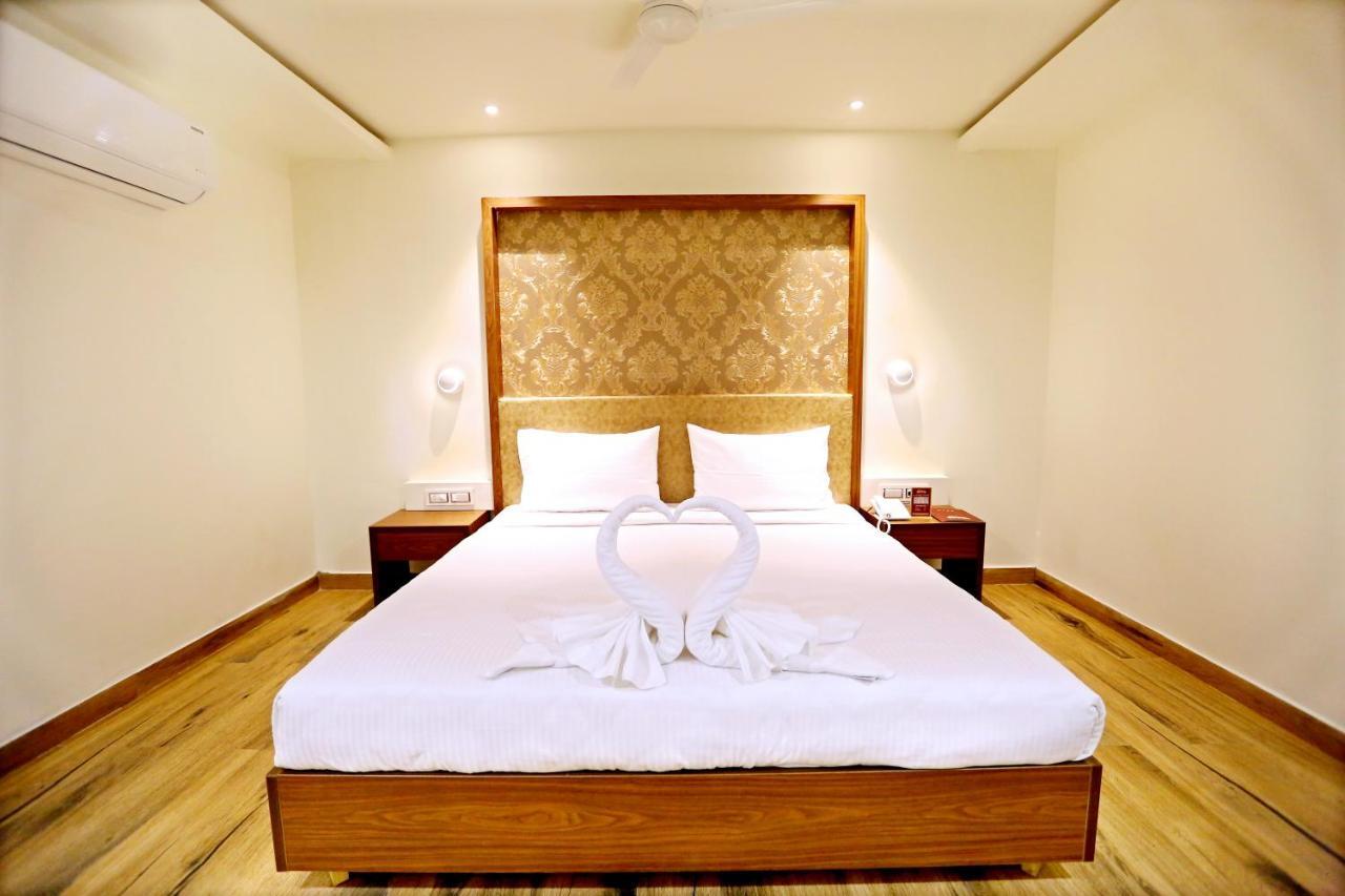 Hotel Shubham Palace Χιντεραμπάντ Εξωτερικό φωτογραφία