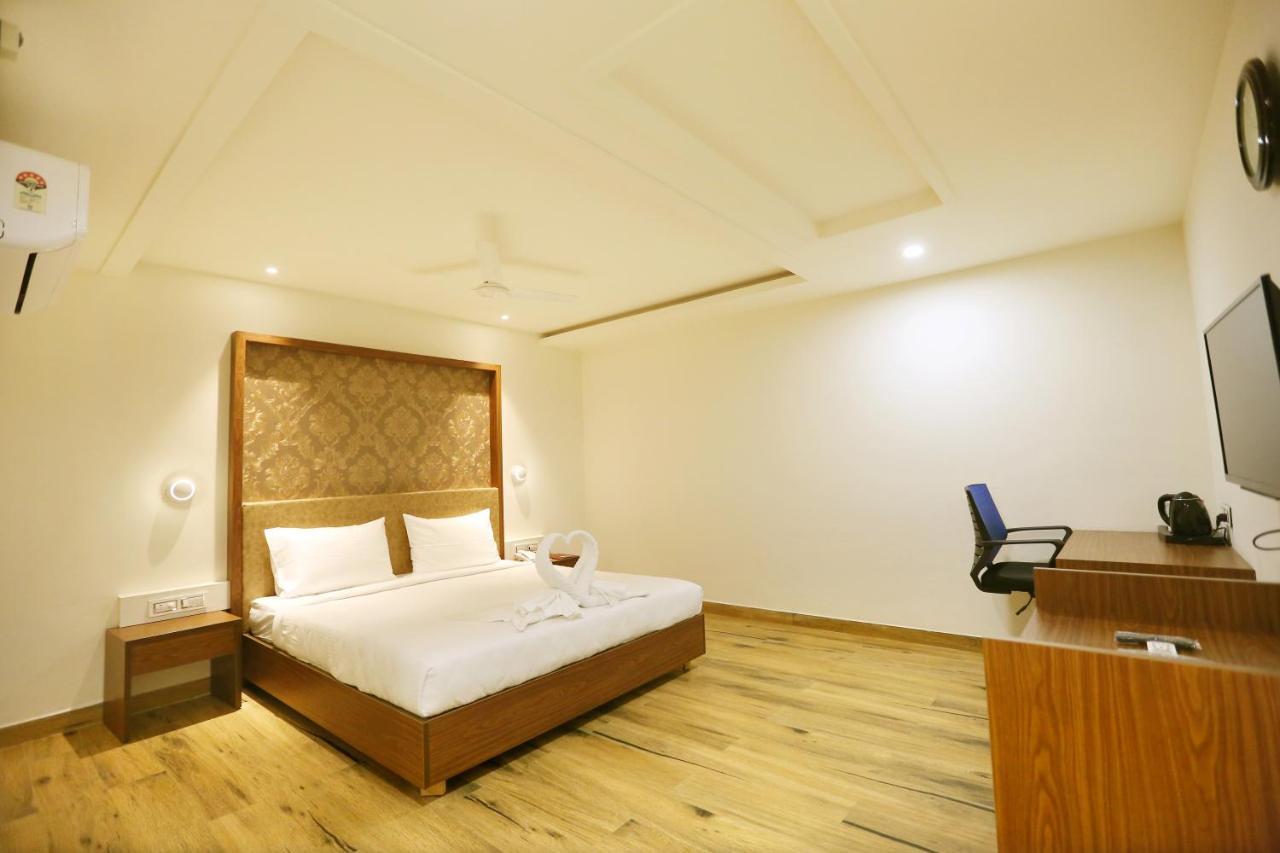 Hotel Shubham Palace Χιντεραμπάντ Εξωτερικό φωτογραφία
